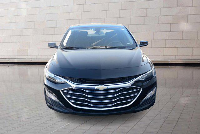 Photo of 2022 Mosaic Black Metallic Chevrolet Malibu
