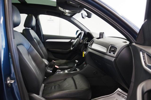 Photo of 2018 Mythos Black Metallic Audi Q3
