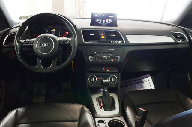Photo of 2018 Mythos Black Metallic Audi Q3