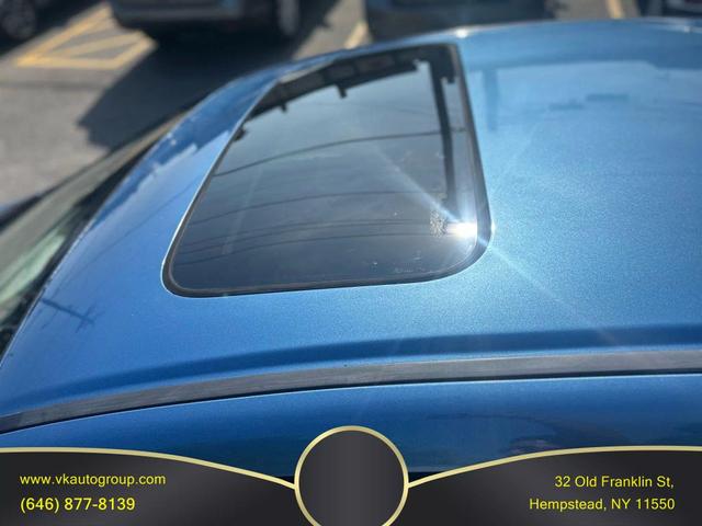 Photo of 2009 Blue Honda Civic