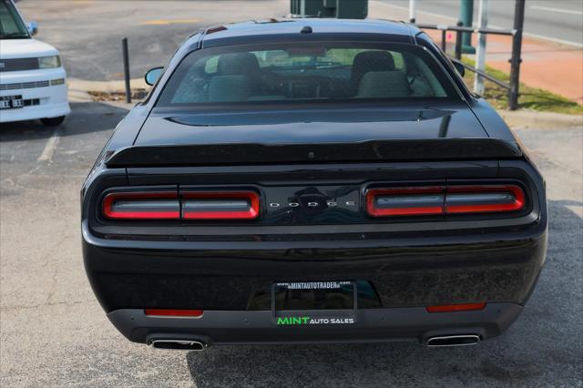 Photo of 2022 Pitch Black Clearcoat Dodge Challenger