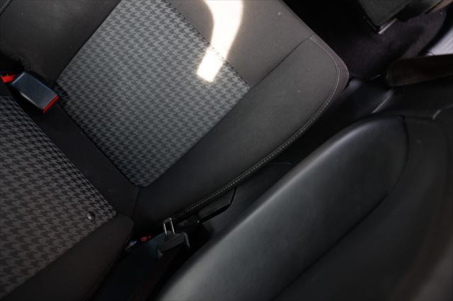 Photo of 2022 Pitch Black Clearcoat Dodge Challenger