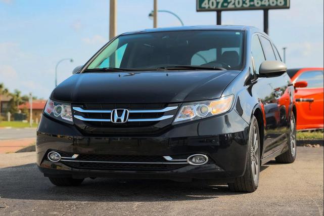 Photo of 2014 Black Honda Odyssey