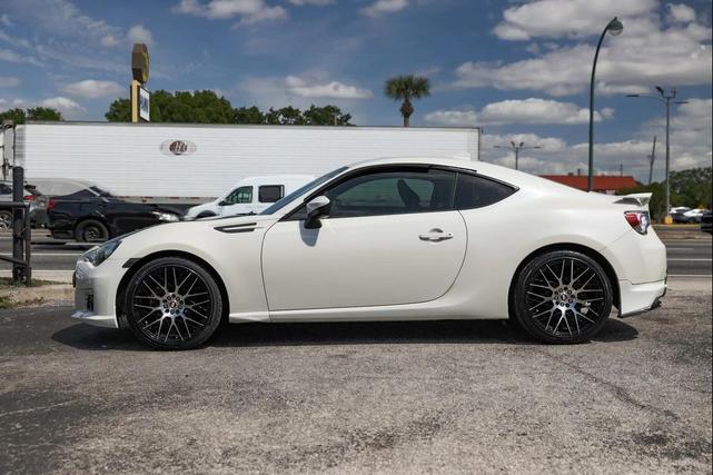 Photo of 2016 Crystal White Pearl Subaru BRZ