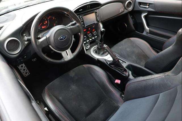 Photo of 2016 Crystal White Pearl Subaru BRZ