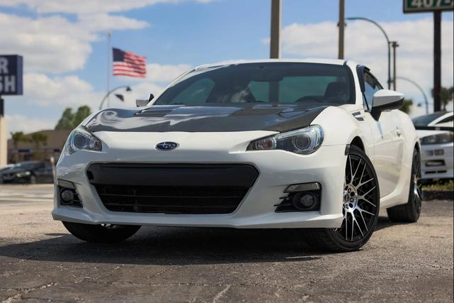 Photo of 2016 Crystal White Pearl Subaru BRZ