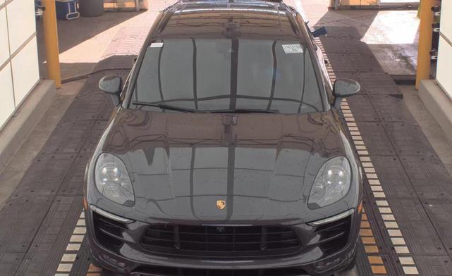 Photo of 2018 GRAY Porsche Macan