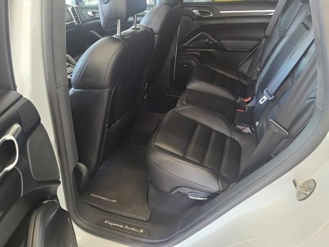 Photo of 2016 WHITE Porsche Cayenne
