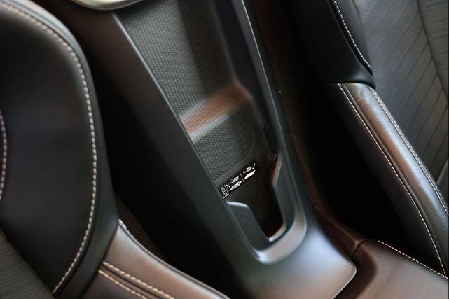 Photo of 2023 Amplify Orange Tintcoat Chevrolet Corvette