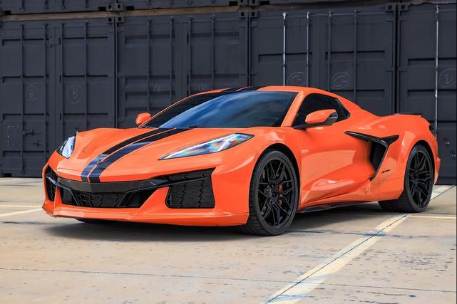 Photo of 2023 Amplify Orange Tintcoat Chevrolet Corvette