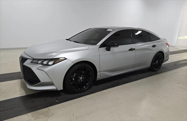 2022 Toyota Avalon Hybrid