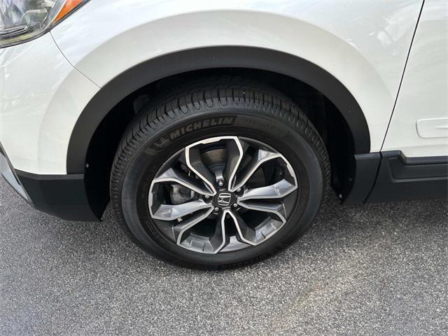 Photo of 2020 Platinum White Pearl Honda CR-V