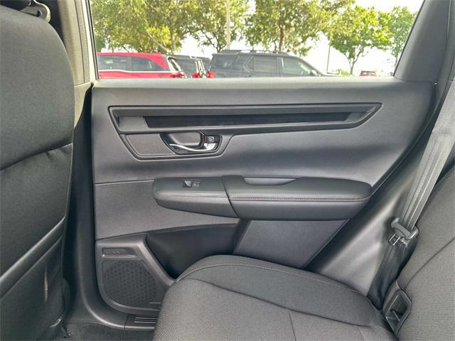 Photo of 2026 Silver Honda CR-V Hybrid