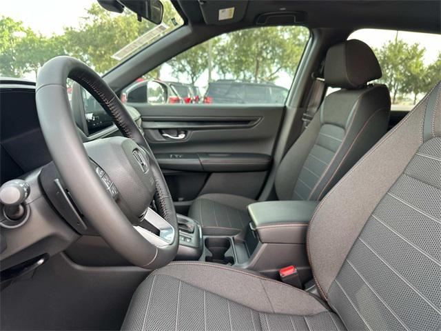 Photo of 2026 Silver Honda CR-V Hybrid