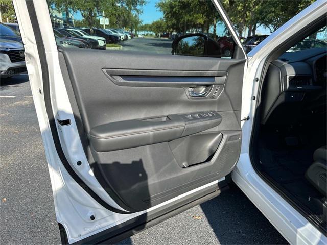 Photo of 2026 Platinum White Honda CR-V Hybrid