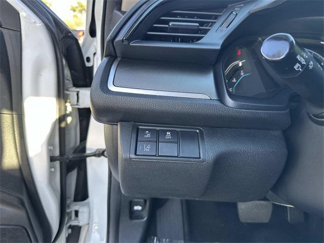 Photo of 2019 Platinum White Honda Civic