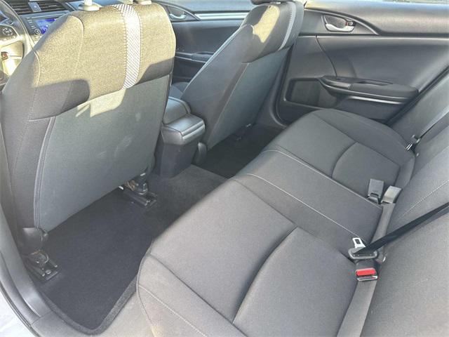 Photo of 2019 Platinum White Honda Civic