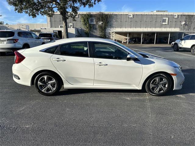 Photo of 2019 Platinum White Honda Civic