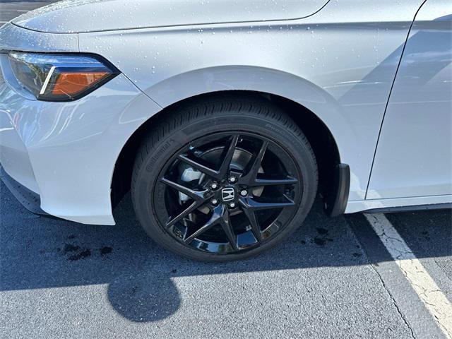 Photo of 2025 Platinum White Honda Civic Hybrid