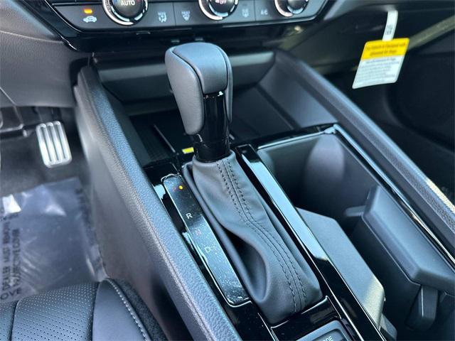 Photo of 2025 Still Nght Prl Honda Accord Hybrid