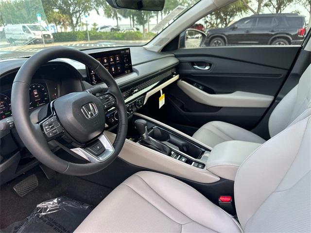 Photo of 2025 Meteorite Honda Accord Hybrid