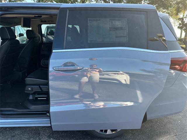 Photo of 2025 Gray Honda Odyssey