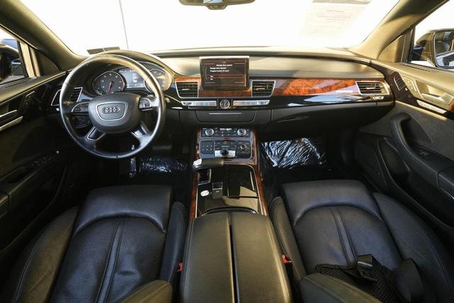 Photo of 2013 Phantom Black Pearl Audi A8