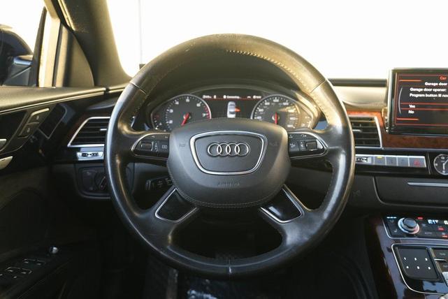 Photo of 2013 Phantom Black Pearl Audi A8