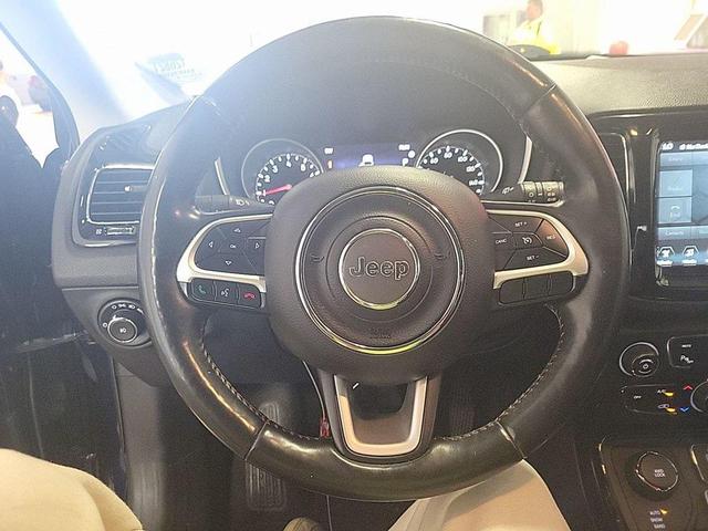 Photo of 2018 Jazz Blue Pearlcoat Jeep Compass