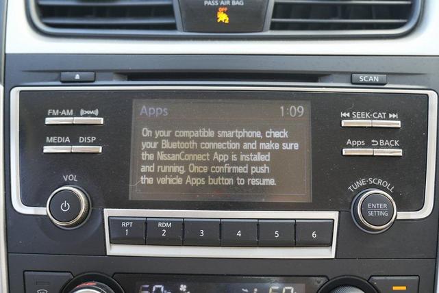 Photo of 2016 Storm Blue Nissan Altima