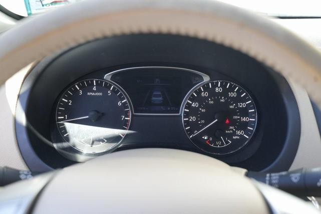 Photo of 2016 Storm Blue Nissan Altima