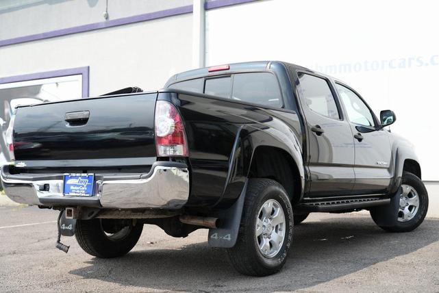Photo of 2013 Black Toyota Tacoma