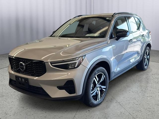 2024 Volvo XC40