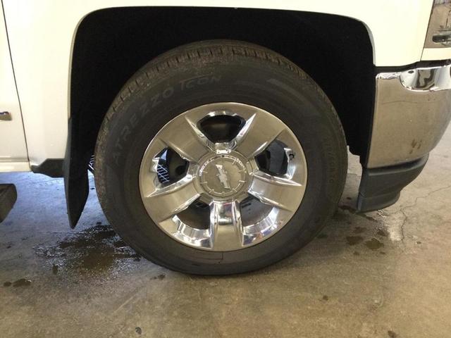Photo of 2018 Summit White Chevrolet Silverado 1500
