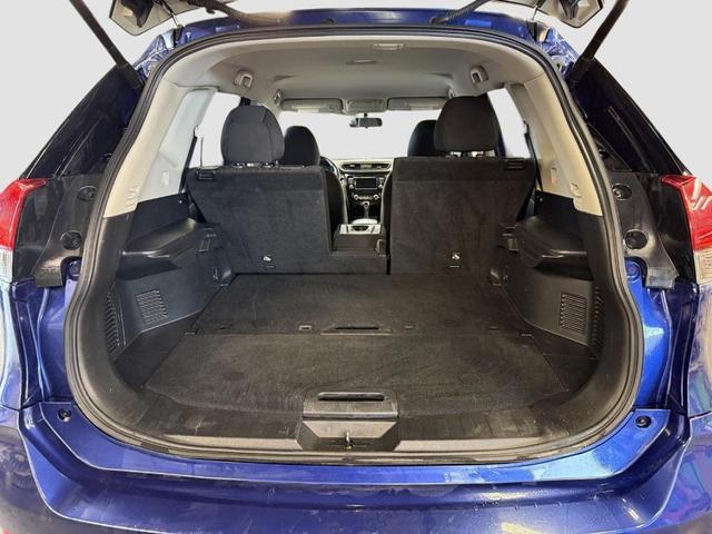 Photo of 2018 Caspian Blue Nissan Rogue