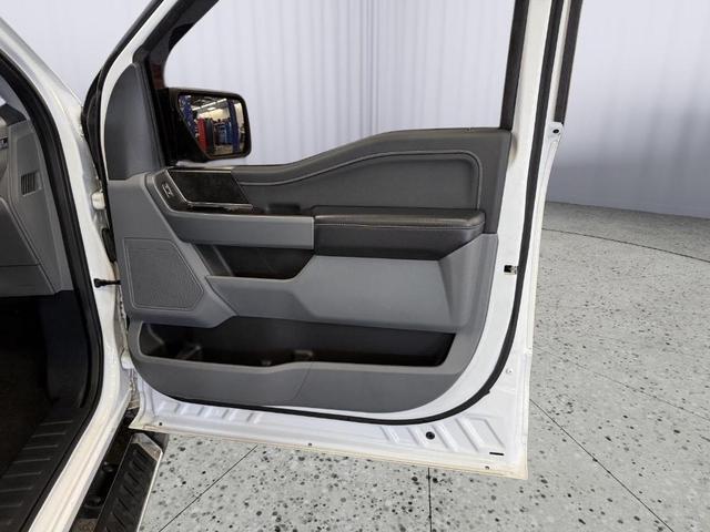 Photo of 2022 Oxford White Ford F-150