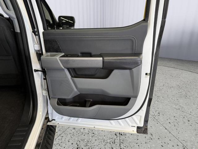 Photo of 2022 Oxford White Ford F-150