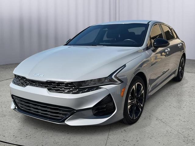 2022 Kia K5