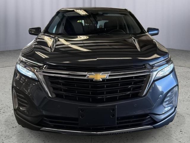 Photo of 2023 Gray Chevrolet Equinox