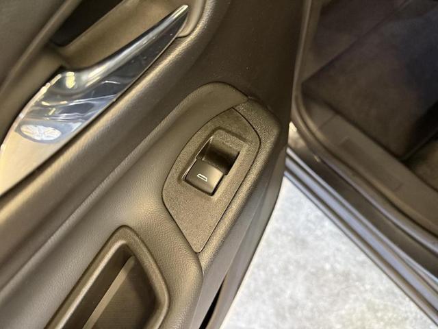 Photo of 2023 Gray Chevrolet Equinox