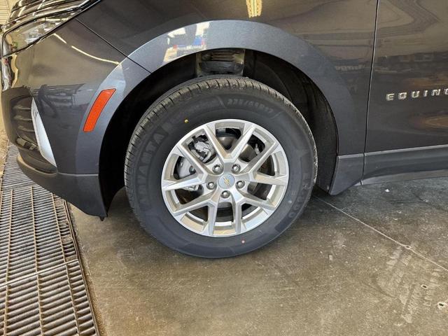 Photo of 2023 Gray Chevrolet Equinox