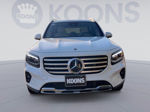 Photo of 2025 White Mercedes-Benz GLB 250
