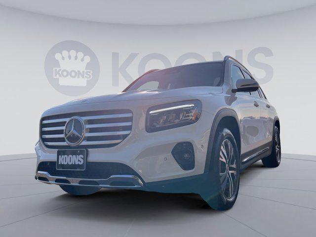 Photo of 2025 White Mercedes-Benz GLB 250