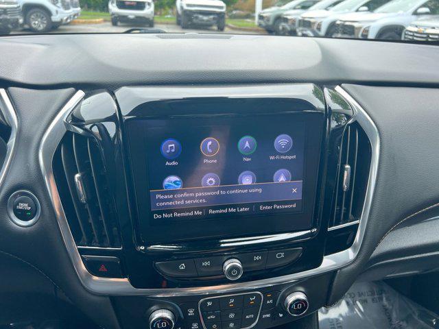 Photo of 2020 Mosaic Black Metallic Chevrolet Traverse