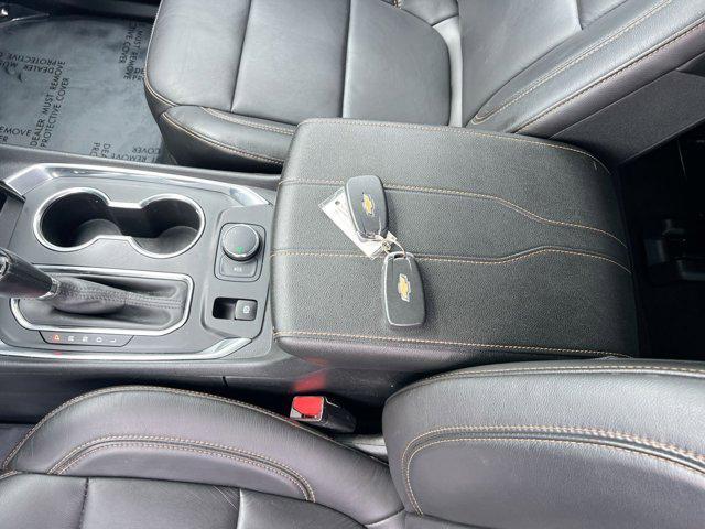 Photo of 2020 Mosaic Black Metallic Chevrolet Traverse