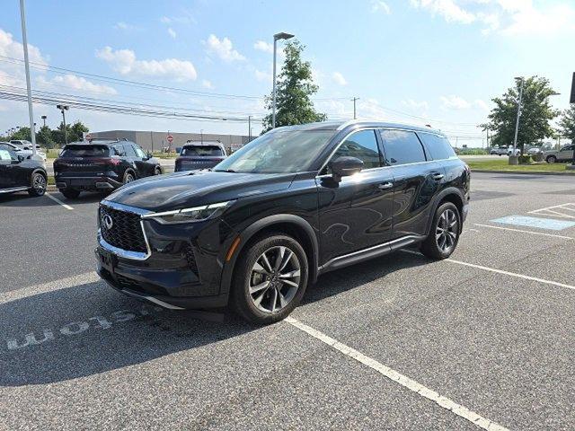 Photo of 2022 Mineral Black INFINITI QX60