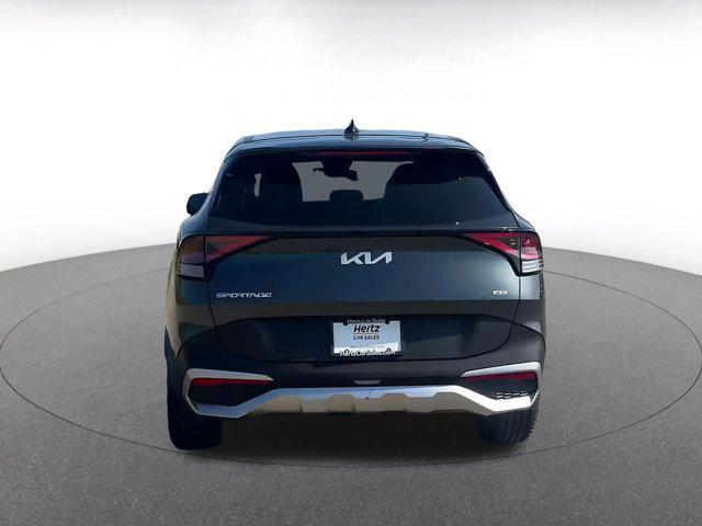 Photo of 2024 Gravity Gray Kia Sportage