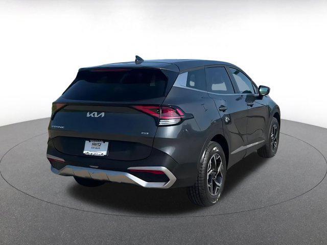 Photo of 2024 Gravity Gray Kia Sportage