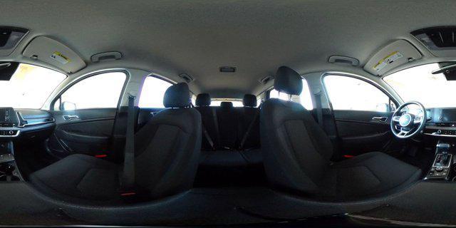 Photo of 2024 Gravity Gray Kia Sportage
