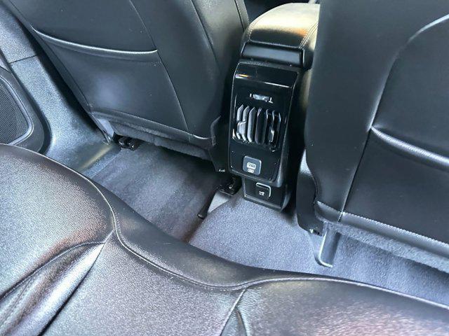 Photo of 2025 Bright White Clearcoat Jeep Compass
